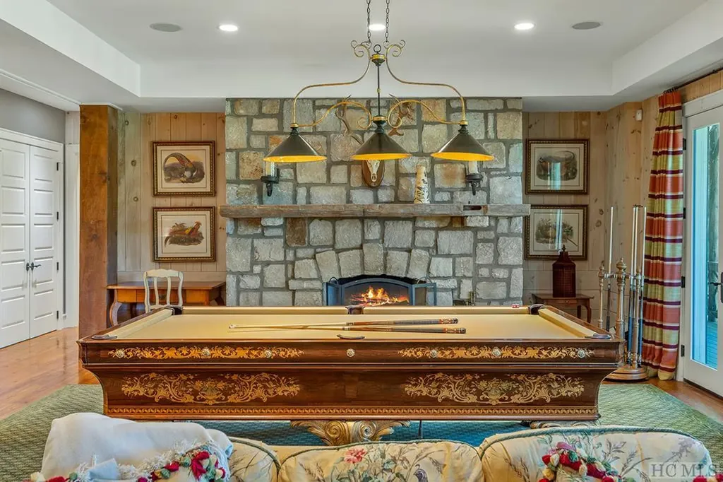 38 Cashmere Court Cashiers NC 28717