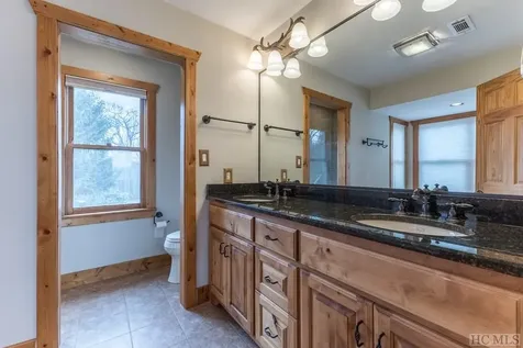 142 Eagle Ridge Road Sapphire NC 28774