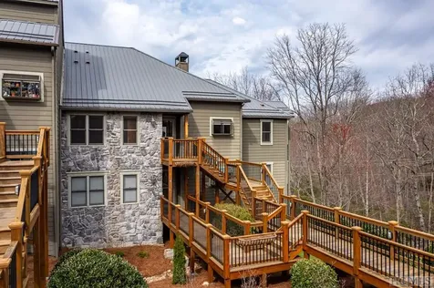 142 Eagle Ridge Road Sapphire NC 28774