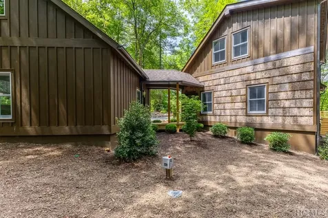 131 Club Drive Sapphire NC 28774