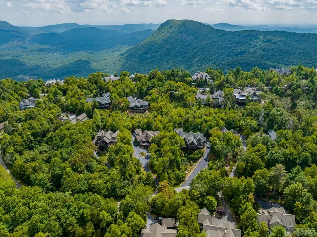 Lot 119 Garnet Rock Trail Highlands NC 28741