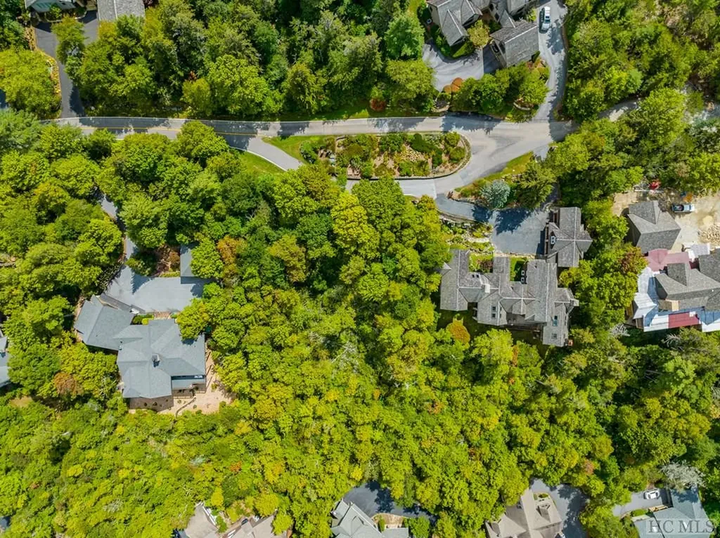 Lot 119 Garnet Rock Trail Highlands NC 28741
