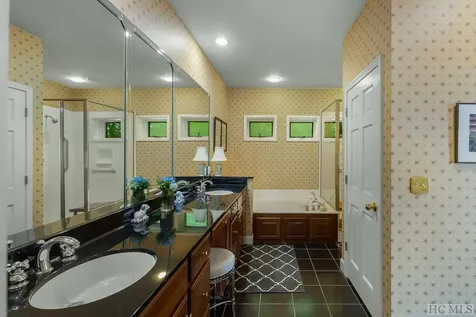 871 East Over Drive Highlands NC 28741