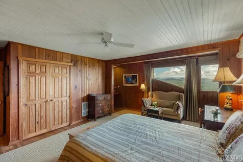 871 East Over Drive Highlands NC 28741