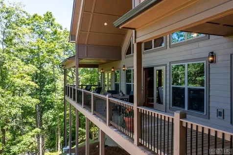 100 Tiger Paw Lane Sapphire NC 28774