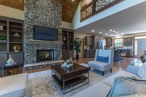 100 Tiger Paw Lane Sapphire NC 28774