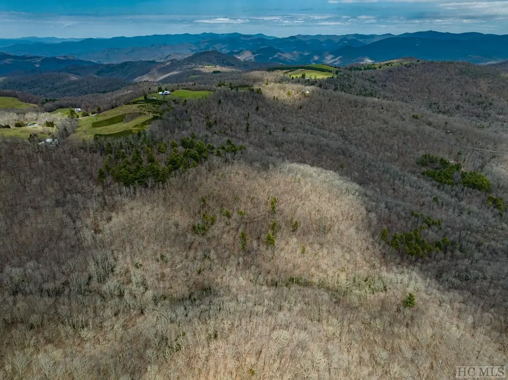 0000 Big Ridge Road Glenville NC 28736