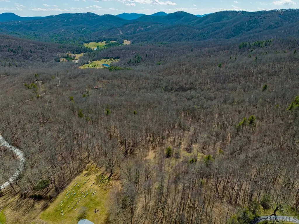 0000 Big Ridge Road Glenville NC 28736