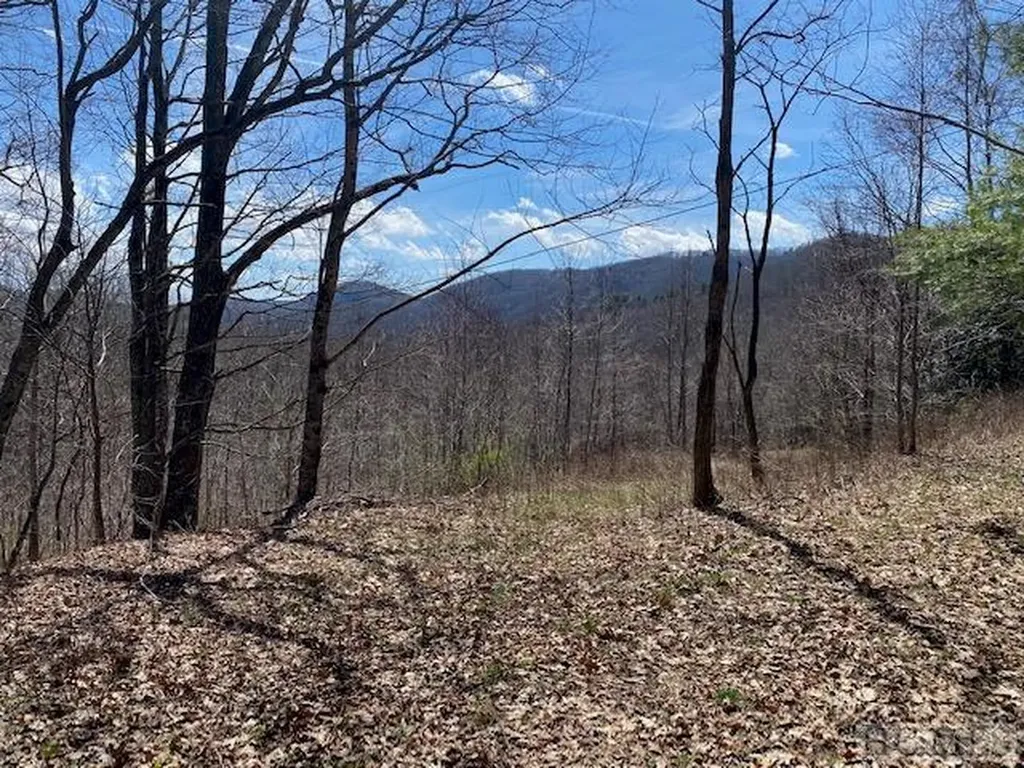 0000 Big Ridge Road Glenville NC 28736