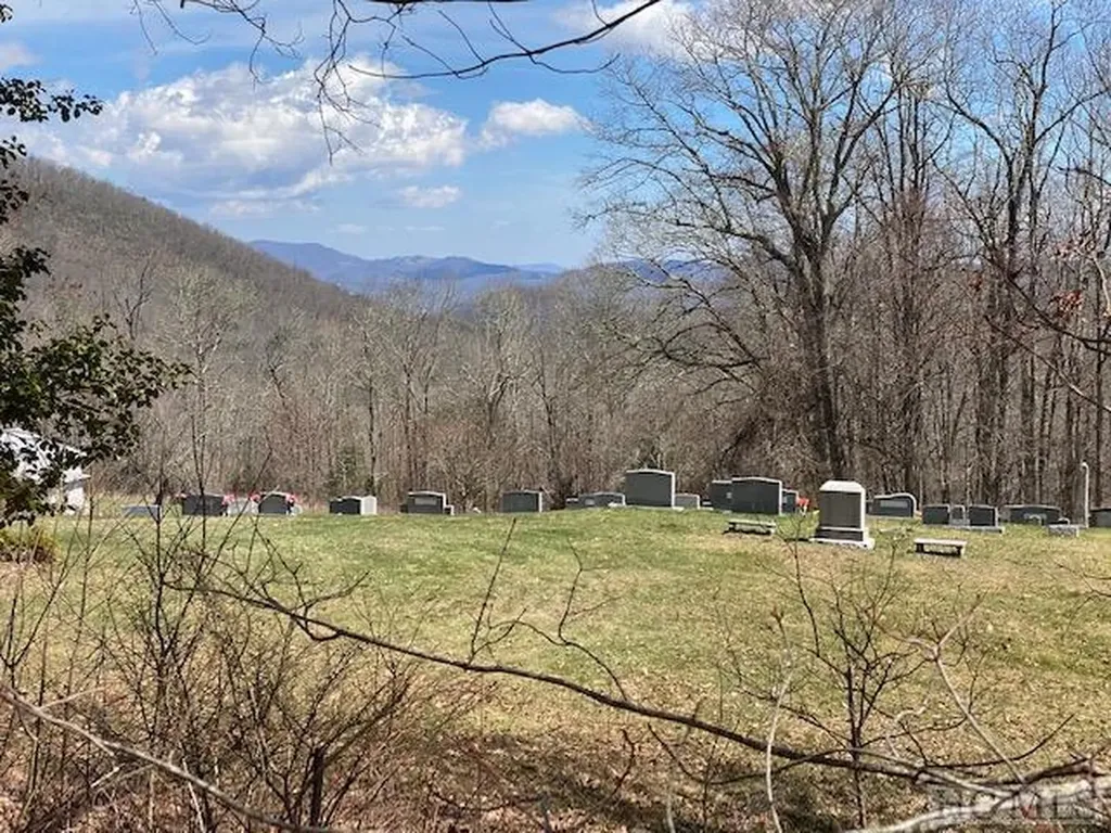 0000 Big Ridge Road Glenville NC 28736