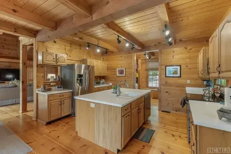 1004 Fairway Drive Lake Toxaway NC 28747