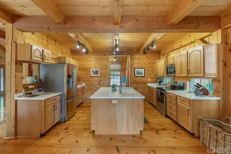 1004 Fairway Drive Lake Toxaway NC 28747