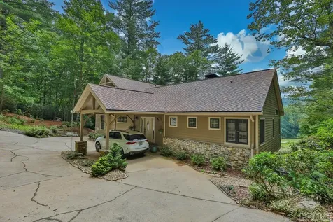 1004 Fairway Drive Lake Toxaway NC 28747