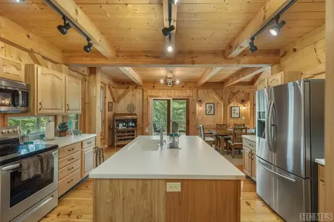 1004 Fairway Drive Lake Toxaway NC 28747