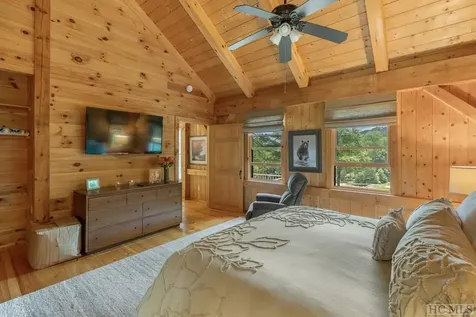 1004 Fairway Drive Lake Toxaway NC 28747