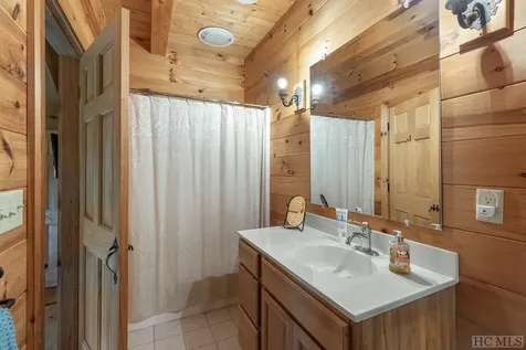 1004 Fairway Drive Lake Toxaway NC 28747