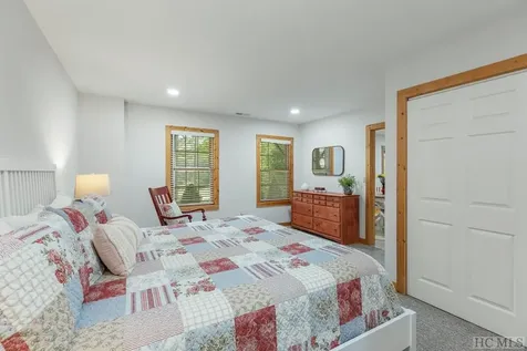 1004 Fairway Drive Lake Toxaway NC 28747