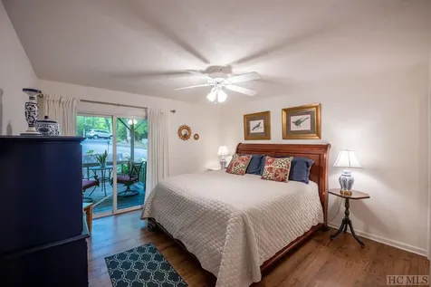 73 Toxaway Views Drive Lake Toxaway NC 28747