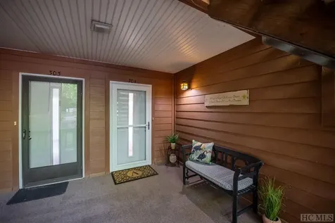 73 Toxaway Views Drive Lake Toxaway NC 28747