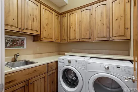 332 Streamside Drive Cashiers NC 28717