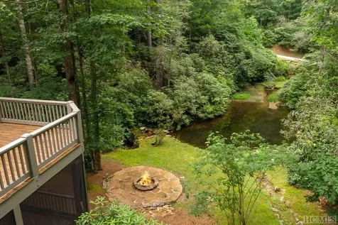 332 Streamside Drive Cashiers NC 28717