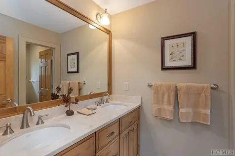 332 Streamside Drive Cashiers NC 28717