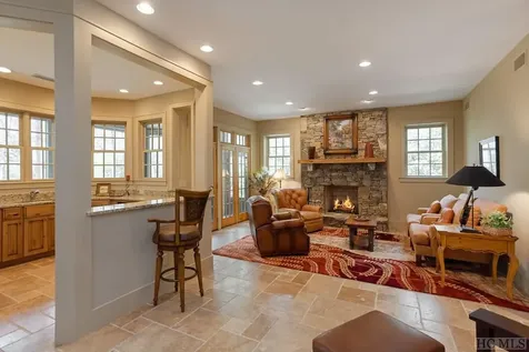 332 Streamside Drive Cashiers NC 28717