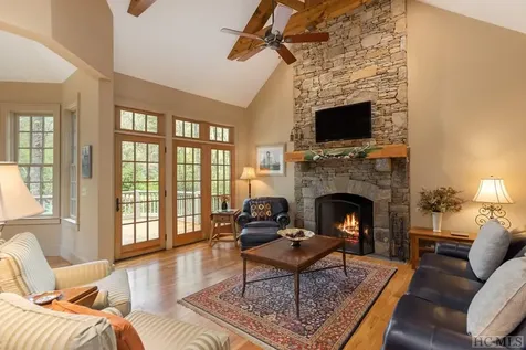 332 Streamside Drive Cashiers NC 28717
