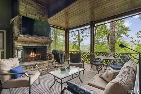 233B Rendezvous Ridge Road Cashiers NC 28717