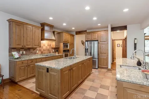 188 Chinquapin Court Sapphire NC 28774