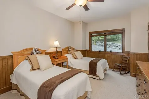 188 Chinquapin Court Sapphire NC 28774