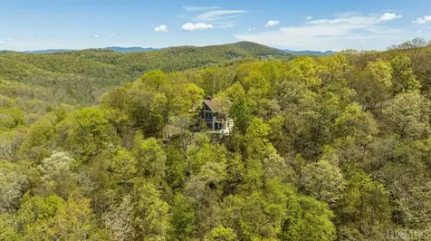 1913 Bald Rock E Sapphire NC 28774