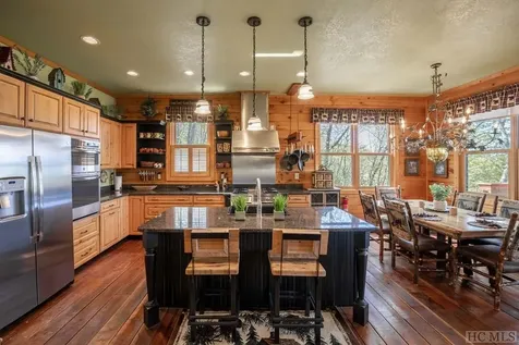 1913 Bald Rock E Sapphire NC 28774