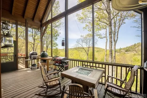 1913 Bald Rock E Sapphire NC 28774