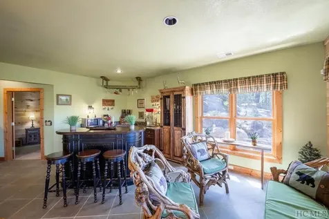 1913 Bald Rock E Sapphire NC 28774