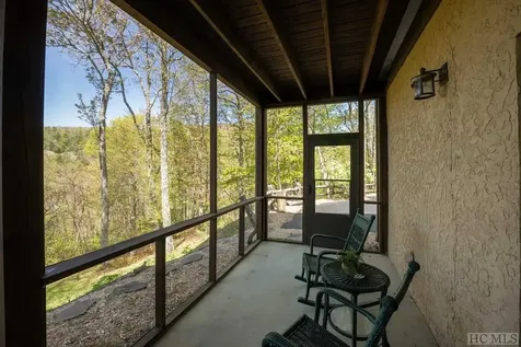 1913 Bald Rock E Sapphire NC 28774