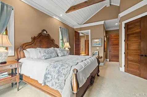 826 Highlands Cove Drive Highlands NC 28741