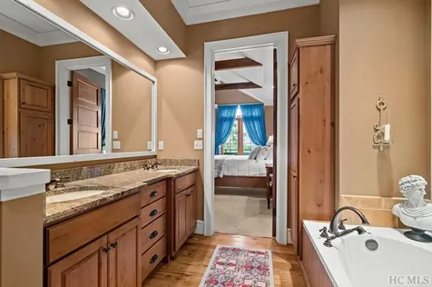 826 Highlands Cove Drive Highlands NC 28741