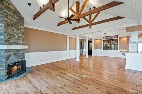 826 Highlands Cove Drive Highlands NC 28741