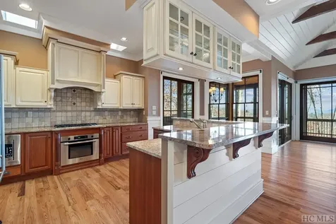 826 Highlands Cove Drive Highlands NC 28741