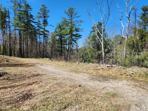 299 Oak Street Highlands NC 28741