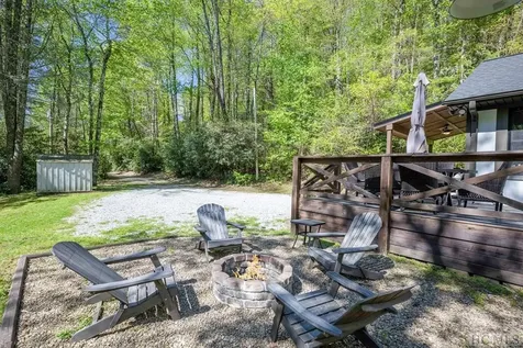 172 Short Road Cashiers NC 28717