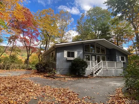 810 Hickory Drive Sapphire NC 28774
