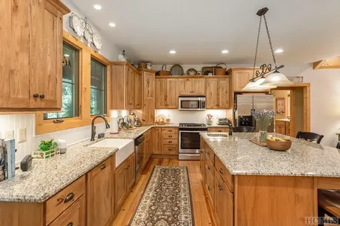 403 Narrows Road Sapphire NC 28774