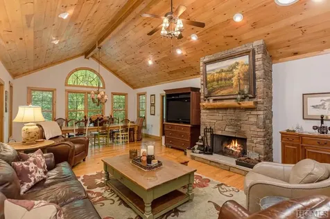 403 Narrows Road Sapphire NC 28774