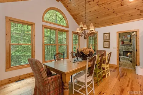403 Narrows Road Sapphire NC 28774