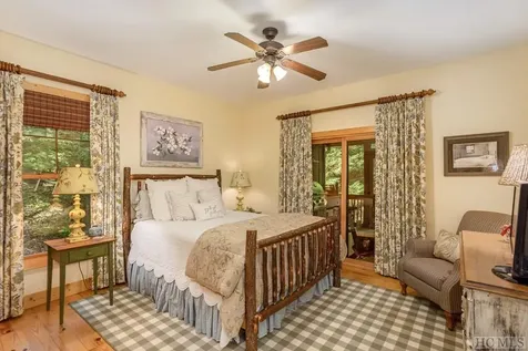 403 Narrows Road Sapphire NC 28774