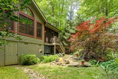 403 Narrows Road Sapphire NC 28774