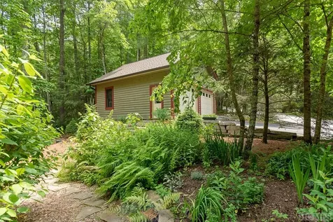 403 Narrows Road Sapphire NC 28774