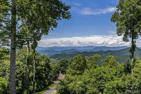 44 Milkweed Trail Glenville NC 28736